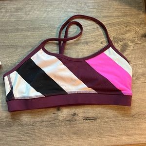 2 lulu sports bras